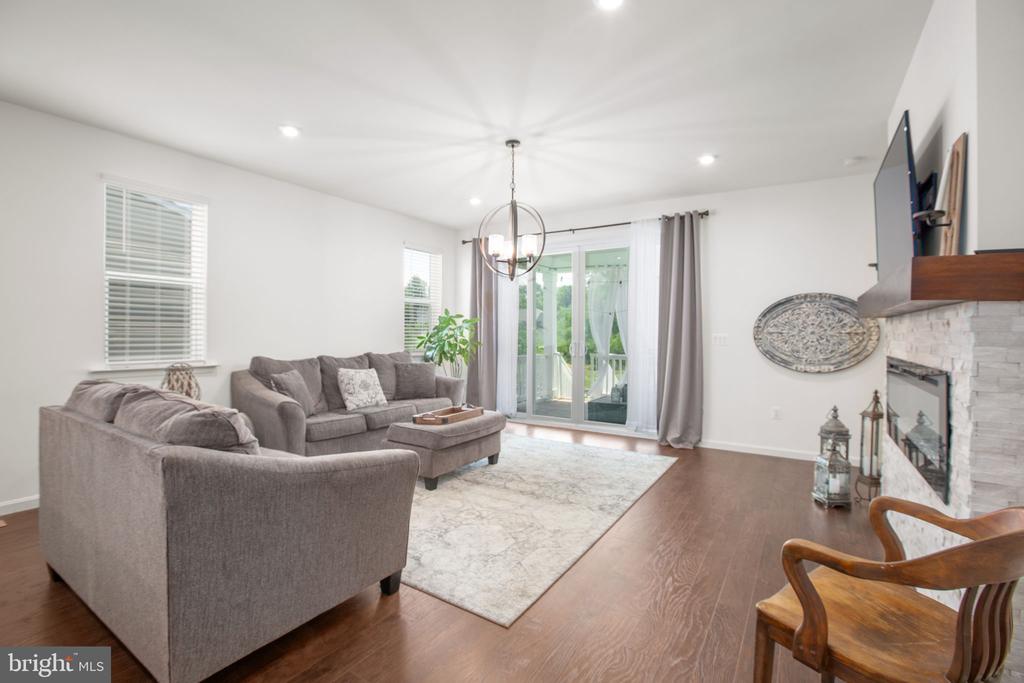 7080 STEAMBOAT COURT