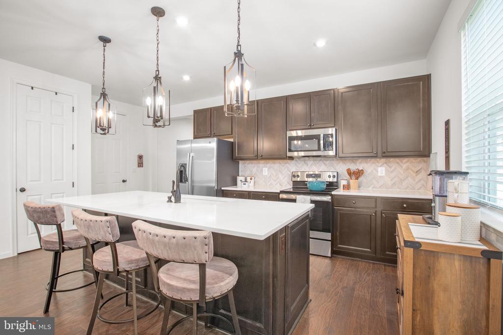 7080 STEAMBOAT COURT