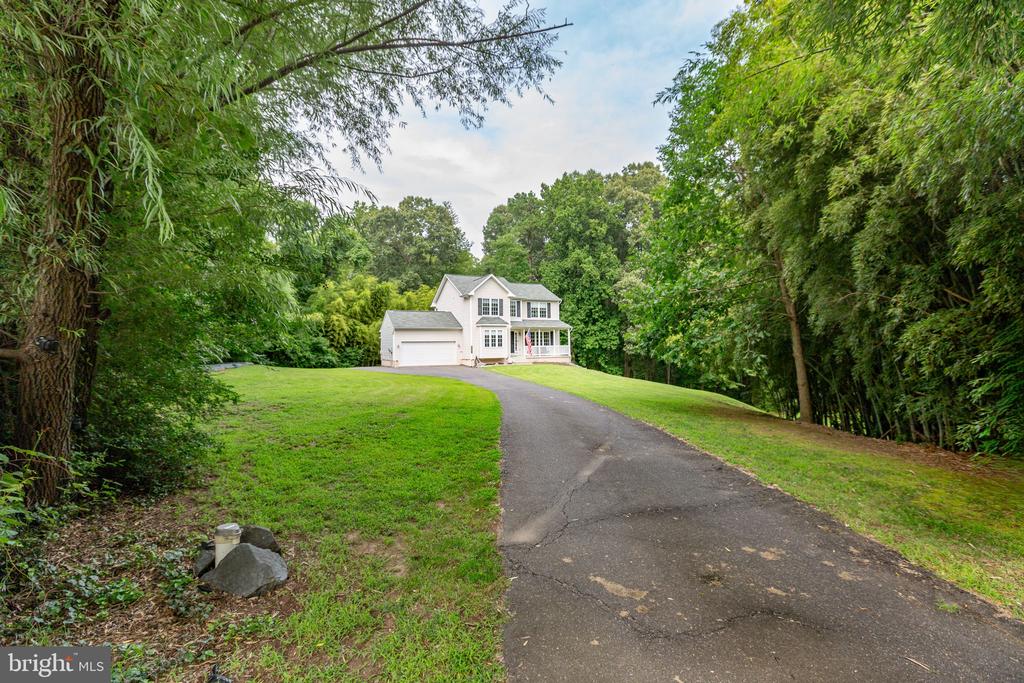 5423 WINDSOR DRIVE