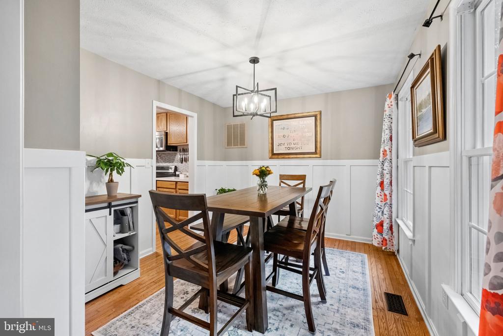 8427 TOMPKINS DRIVE