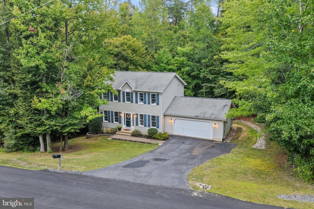 8427 TOMPKINS DRIVE