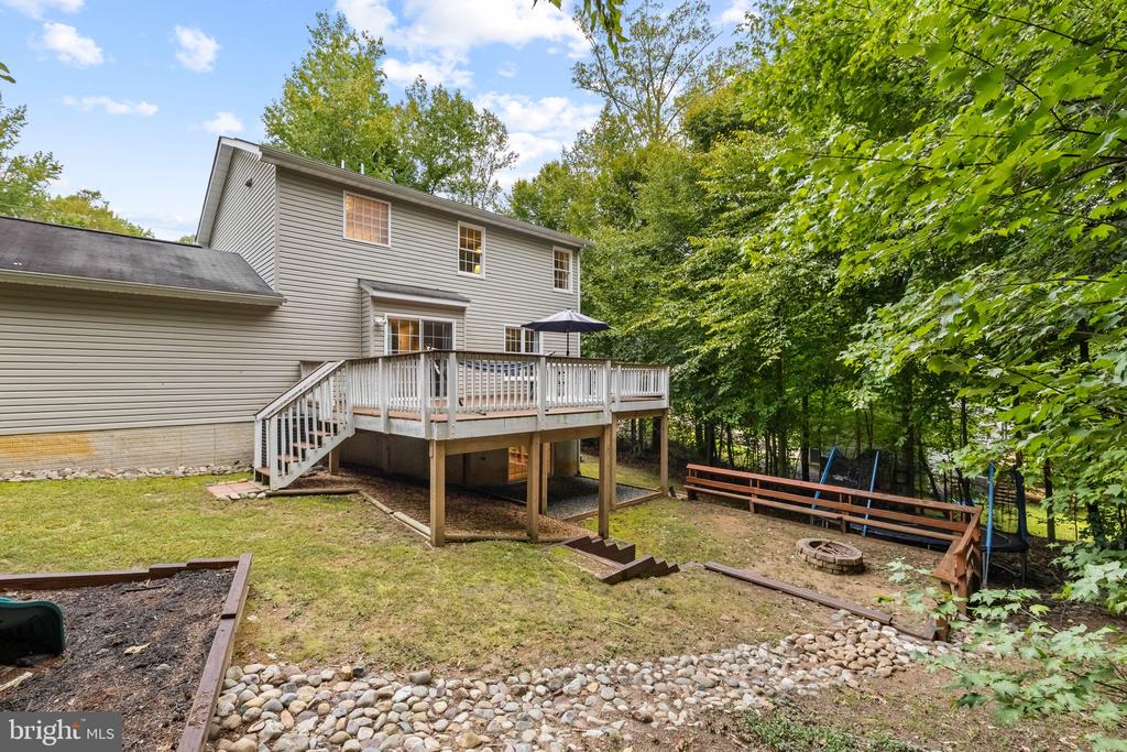 8427 TOMPKINS DRIVE