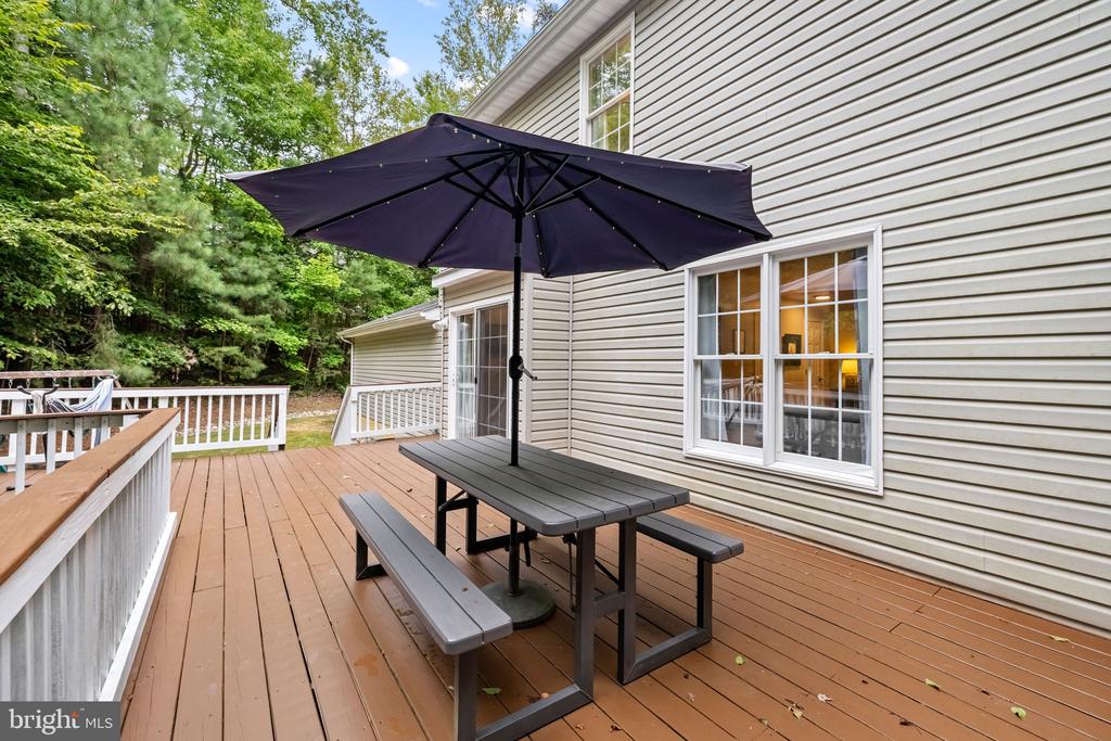 8427 TOMPKINS DRIVE