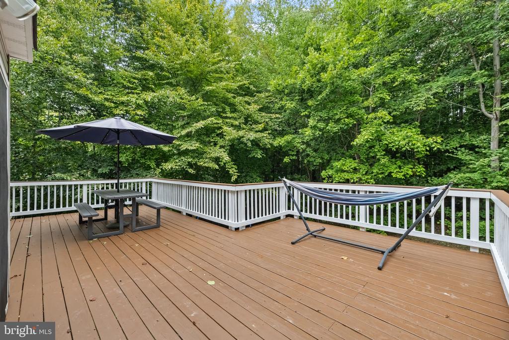 8427 TOMPKINS DRIVE