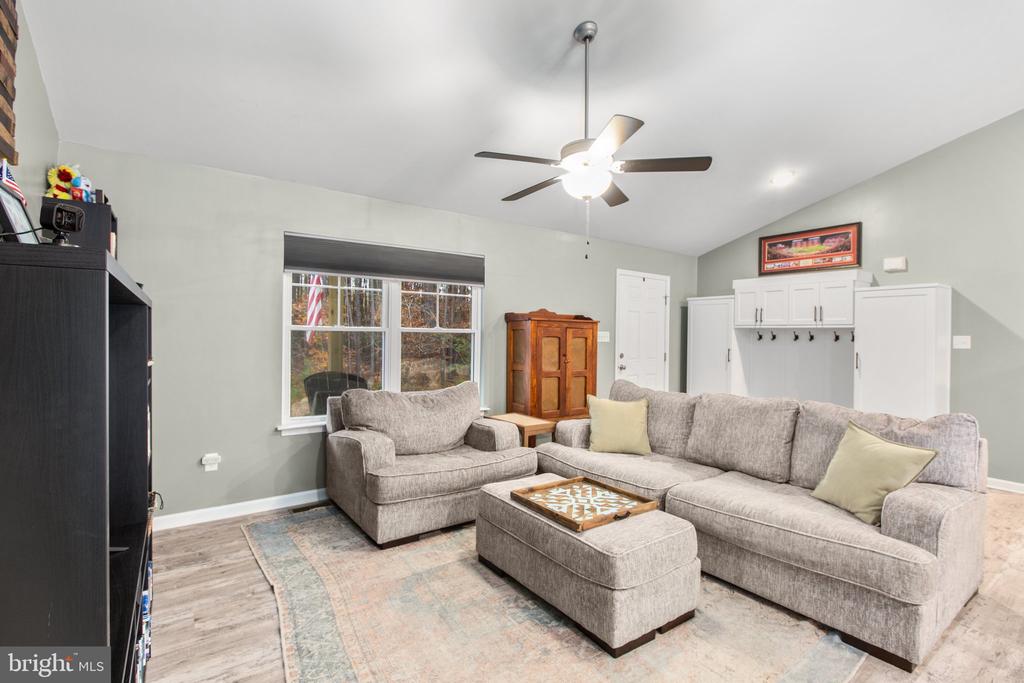 356 Greenes Corner Rd