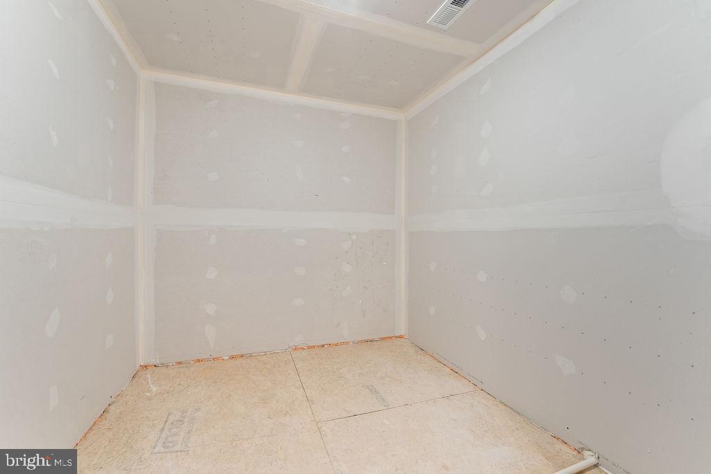 224 EDGEWOOD DRIVE