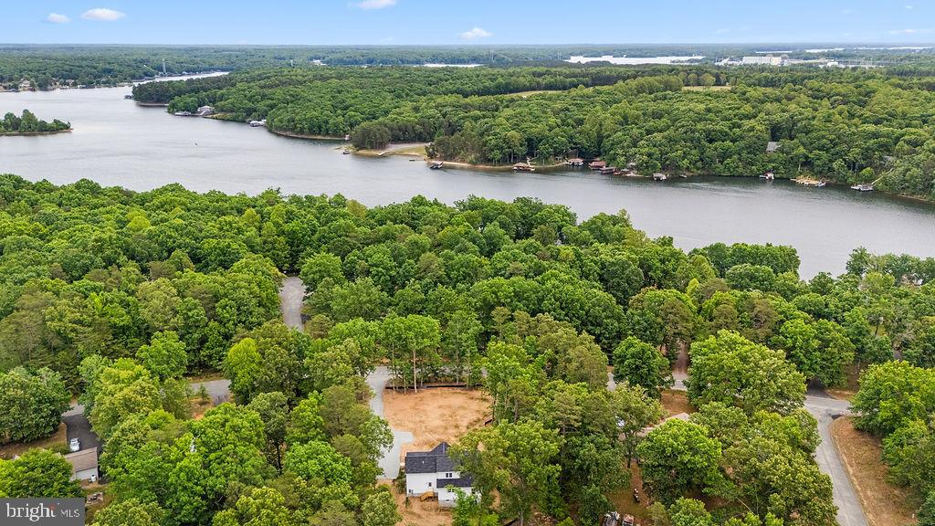 224 EDGEWOOD DRIVE
