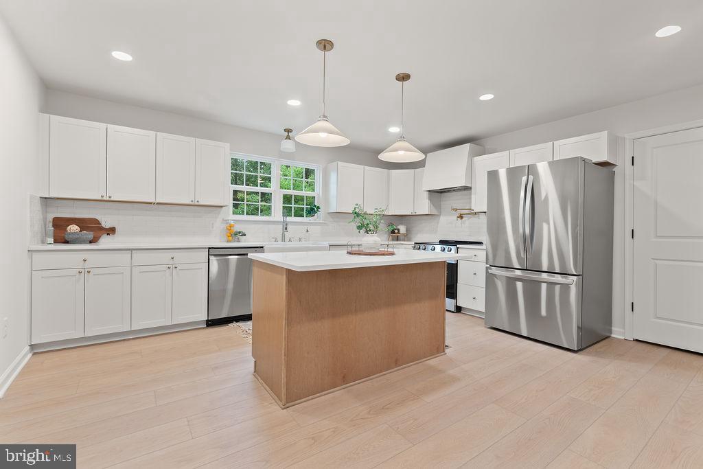 224 EDGEWOOD DRIVE
