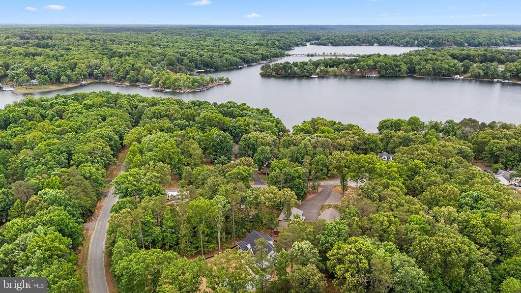 224 EDGEWOOD DRIVE