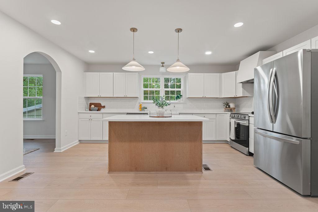 224 EDGEWOOD DRIVE
