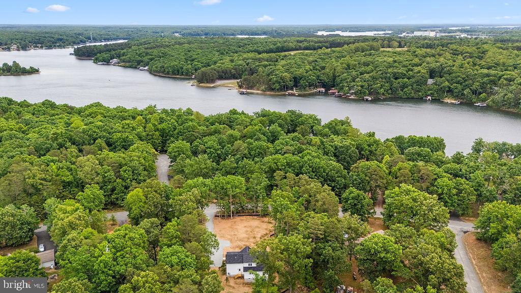 224 EDGEWOOD DRIVE