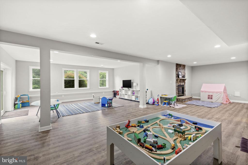 11293 ALLIUM LANE