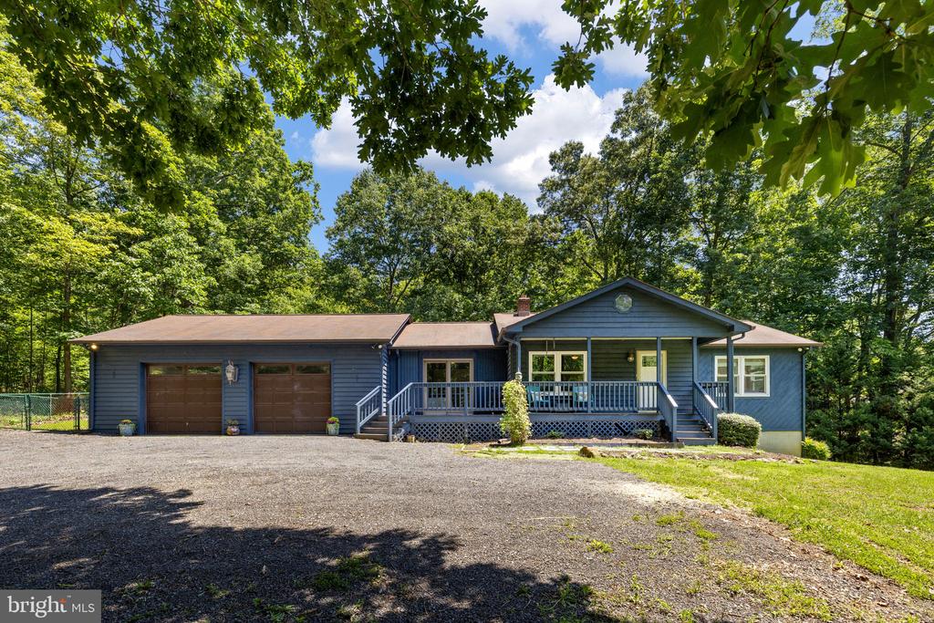 247 BOOTONS LANE