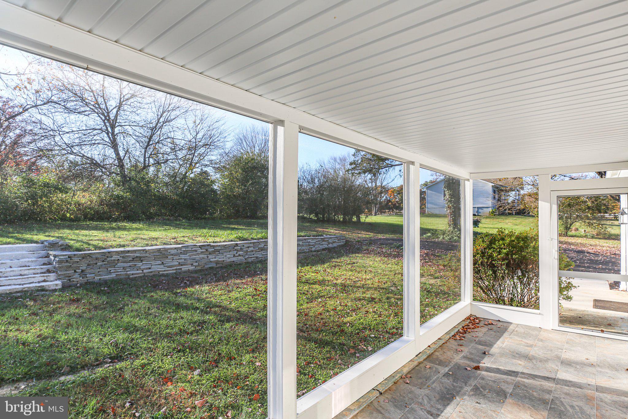 15344 Tomahawk Creek Rd