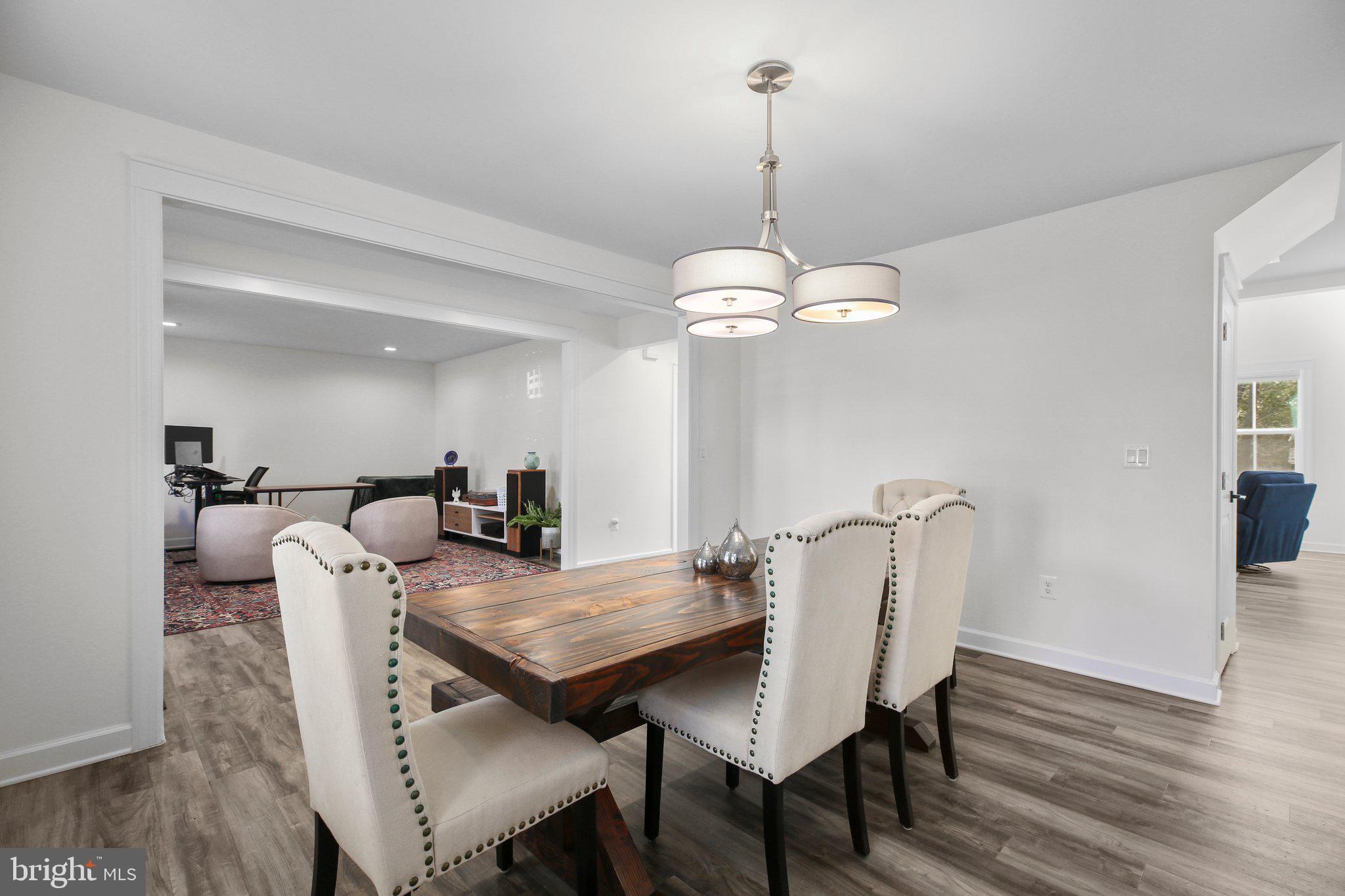 1519 Lakeview Pkwy