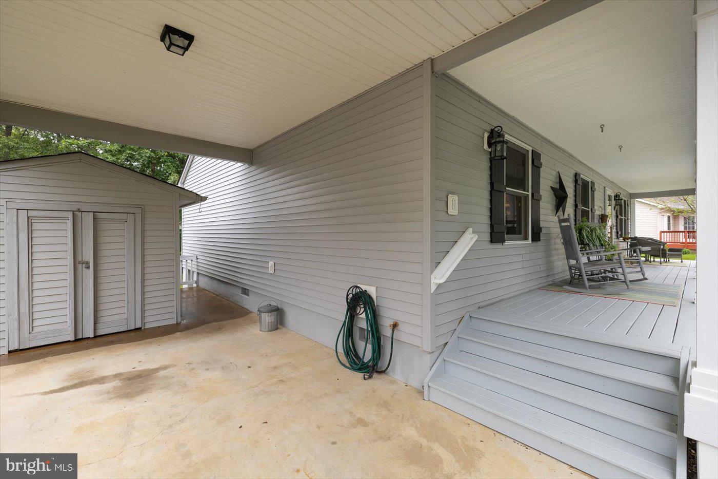 102 Yorktown Blvd