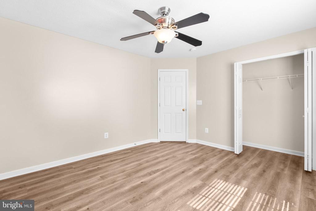 2036 MOURNING DOVE DRIVE