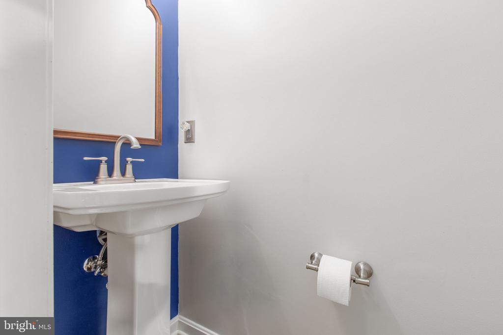 2036 MOURNING DOVE DRIVE