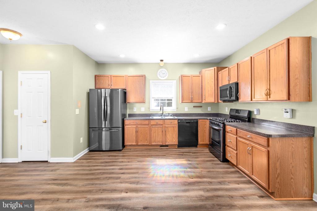 2036 MOURNING DOVE DRIVE