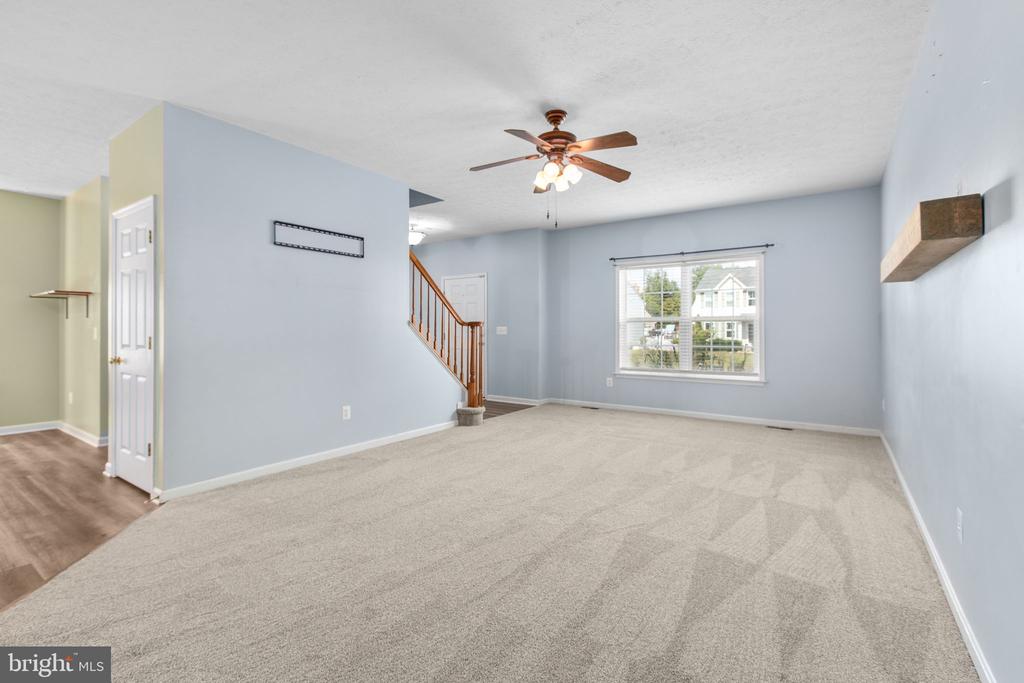 2036 MOURNING DOVE DRIVE