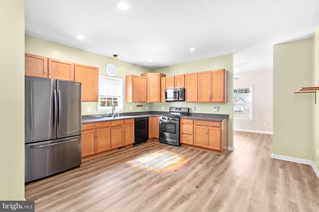 2036 MOURNING DOVE DRIVE