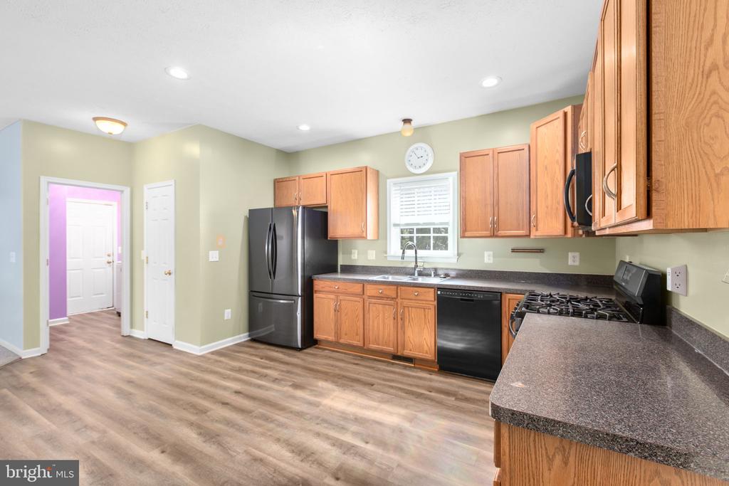 2036 MOURNING DOVE DRIVE