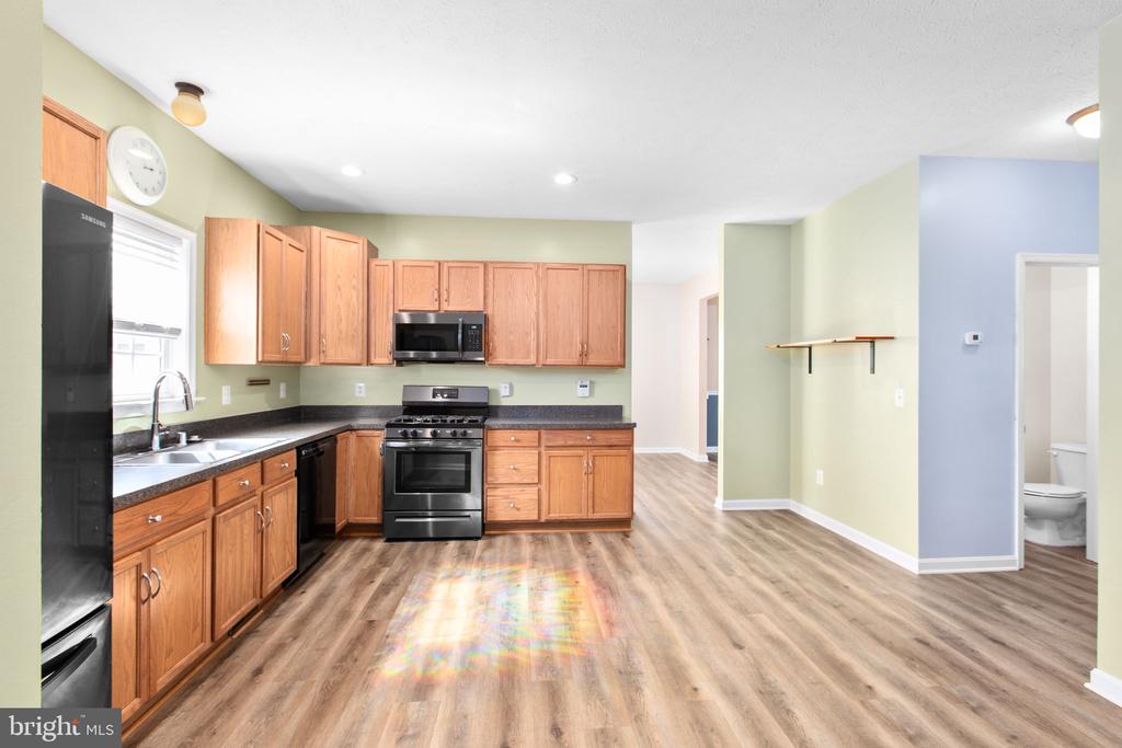 2036 MOURNING DOVE DRIVE
