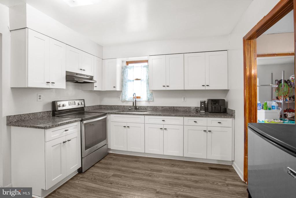 28494 EDDINGS ROAD