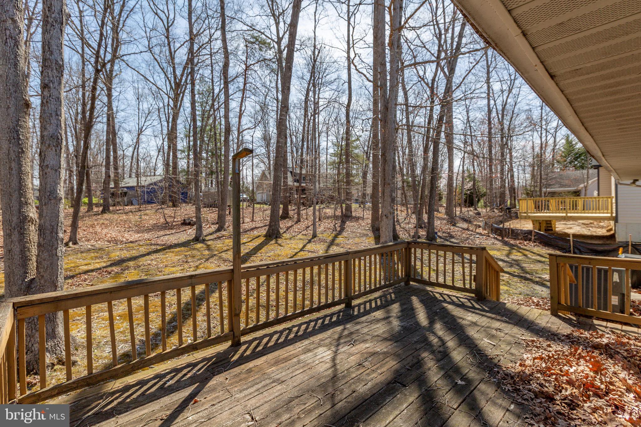 1105 LAKEVIEW PARKWAY