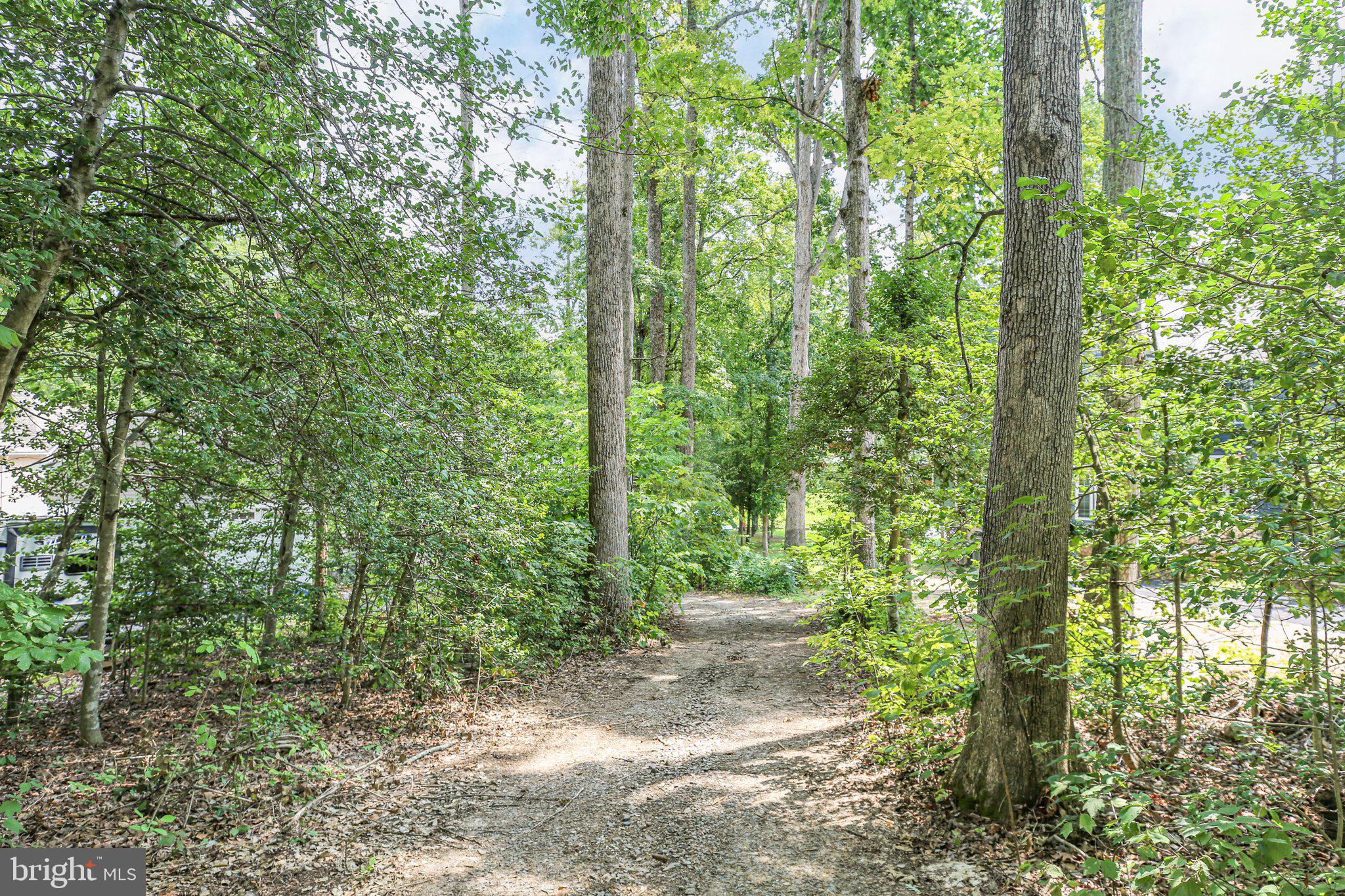 108 CONFEDERATE CIRCLE