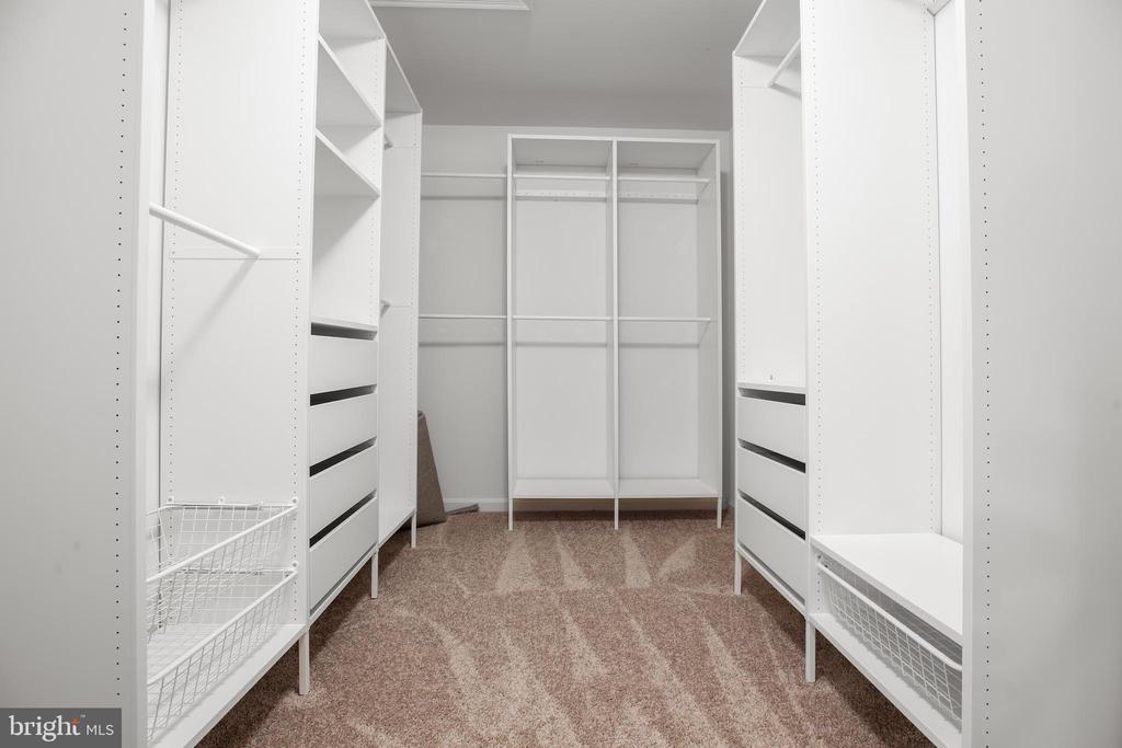 269 PARKER PLACE