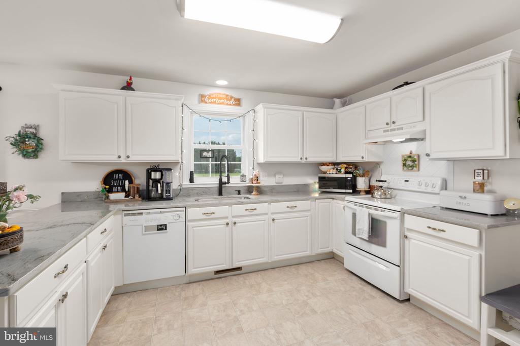 31193 OLD OFFICE ROAD