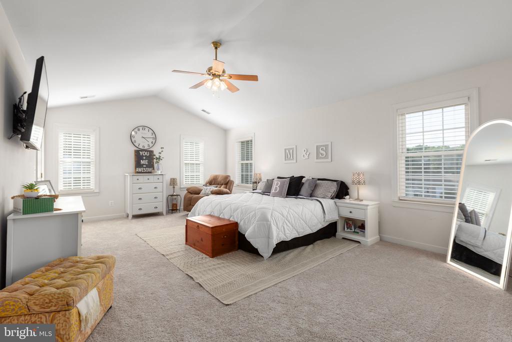 31193 OLD OFFICE ROAD