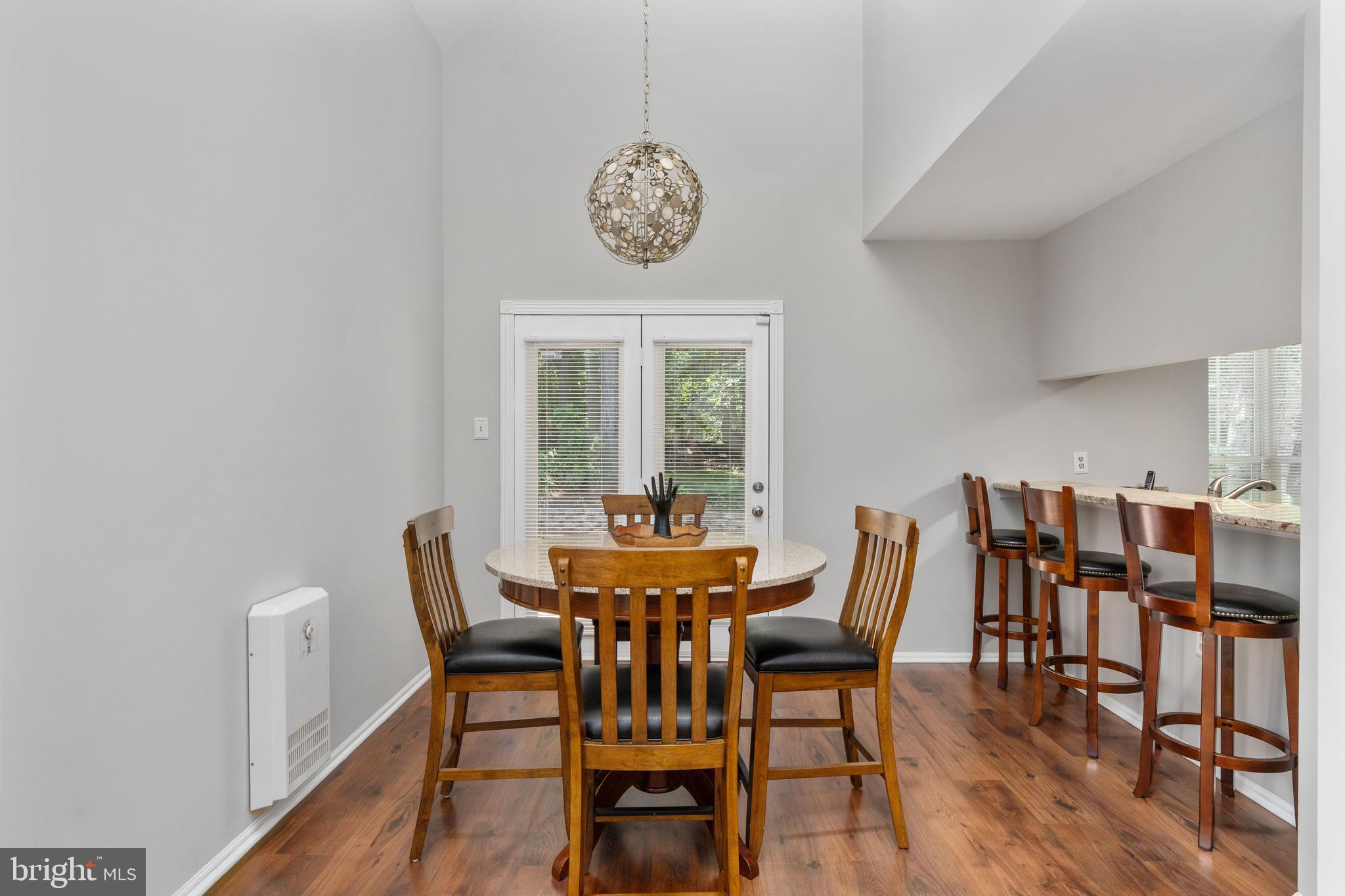 15091 HOLLEYSIDE DRIVE