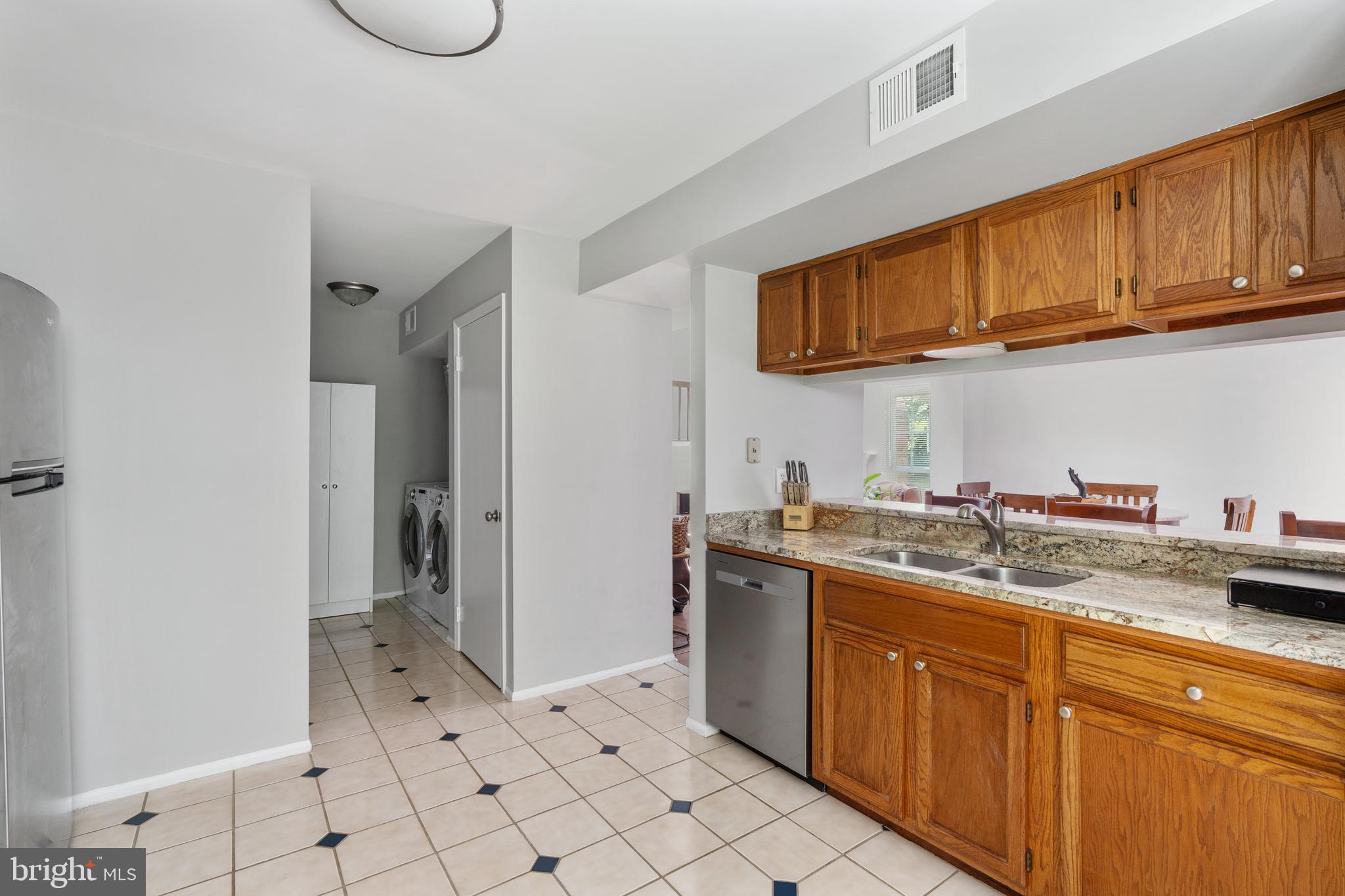 15091 HOLLEYSIDE DRIVE