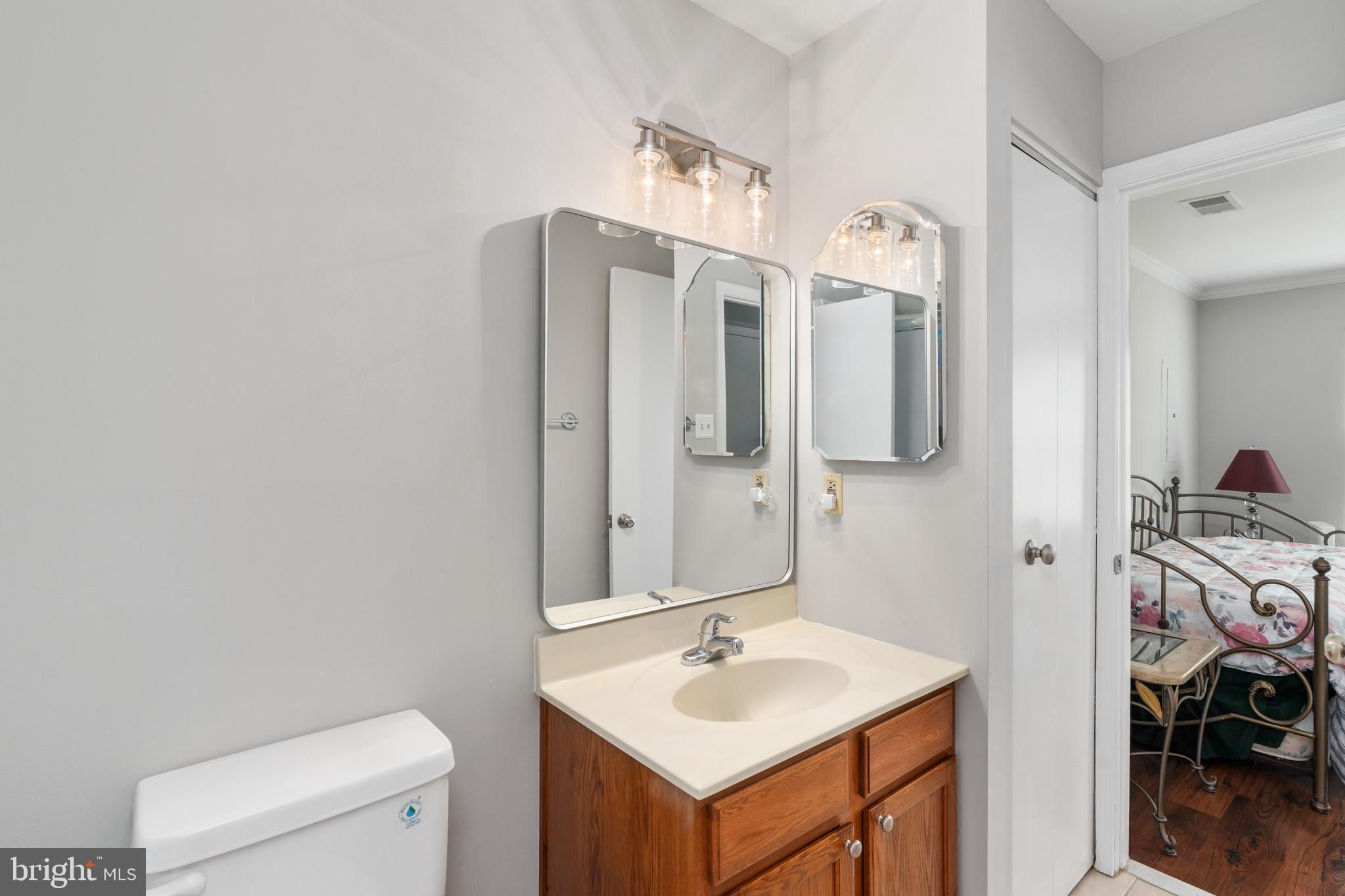 15091 HOLLEYSIDE DRIVE