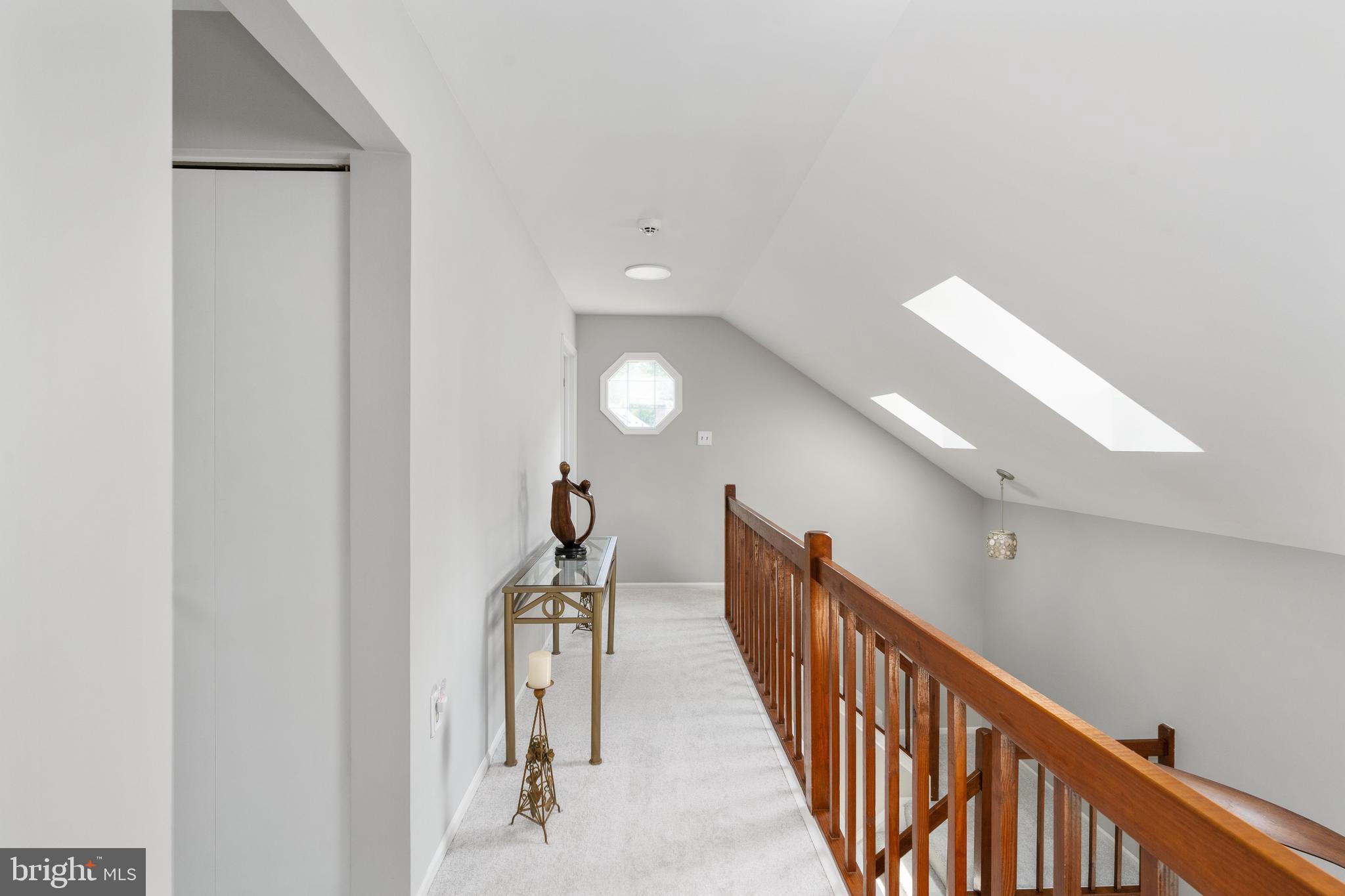 15091 HOLLEYSIDE DRIVE