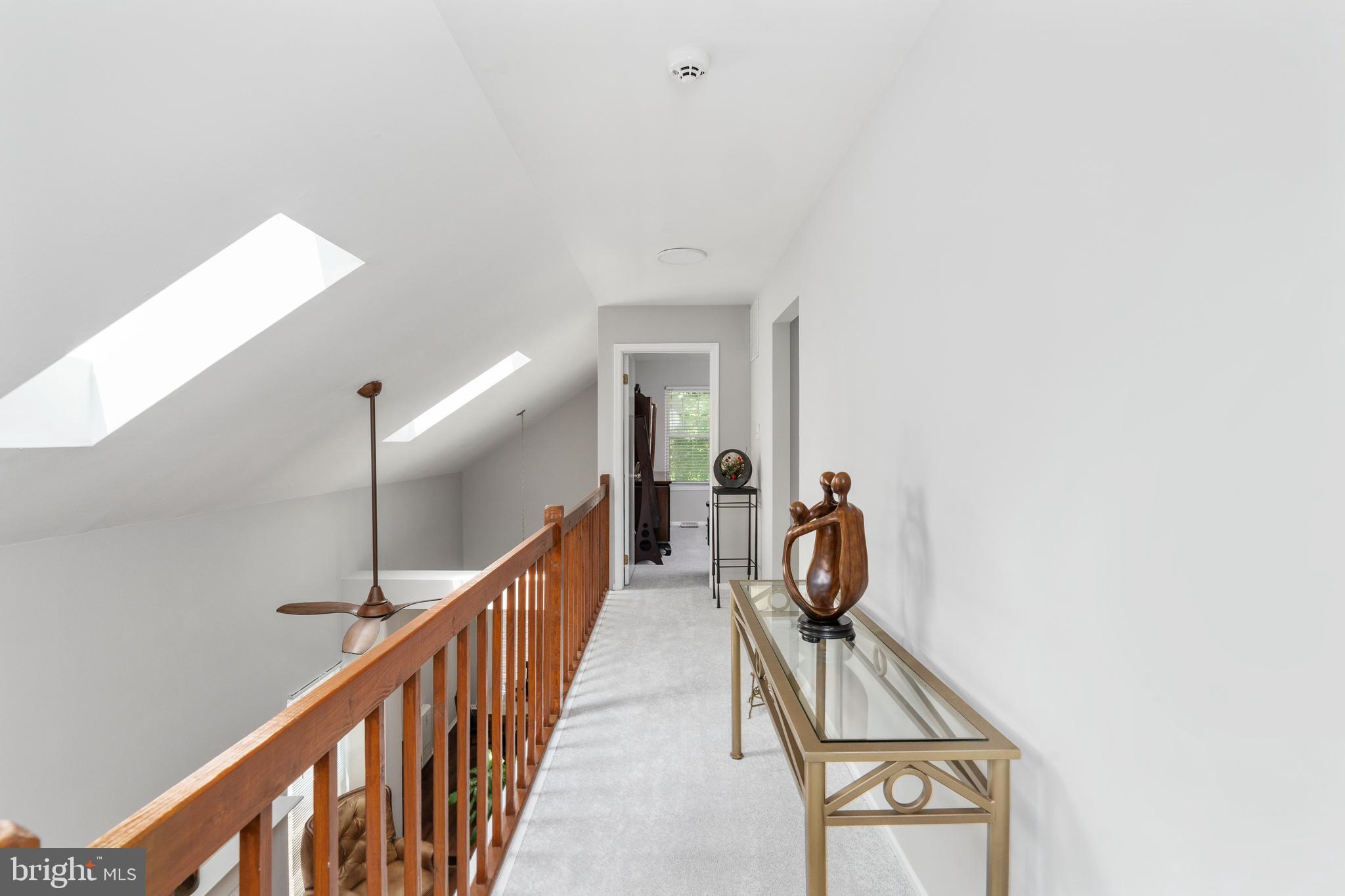 15091 HOLLEYSIDE DRIVE