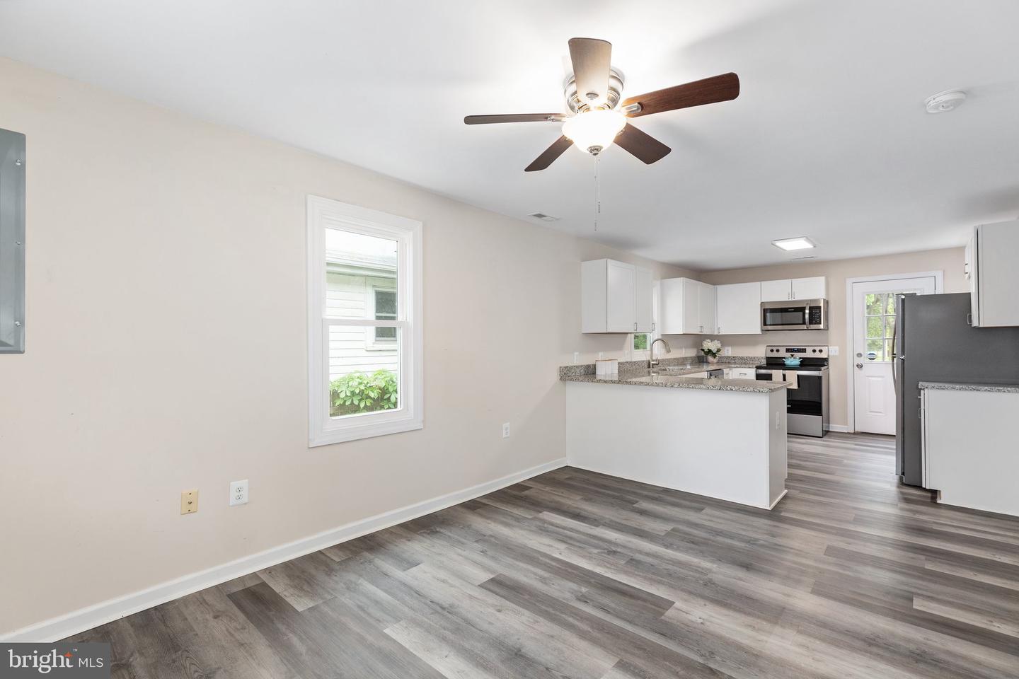 186 Mansfield STREET