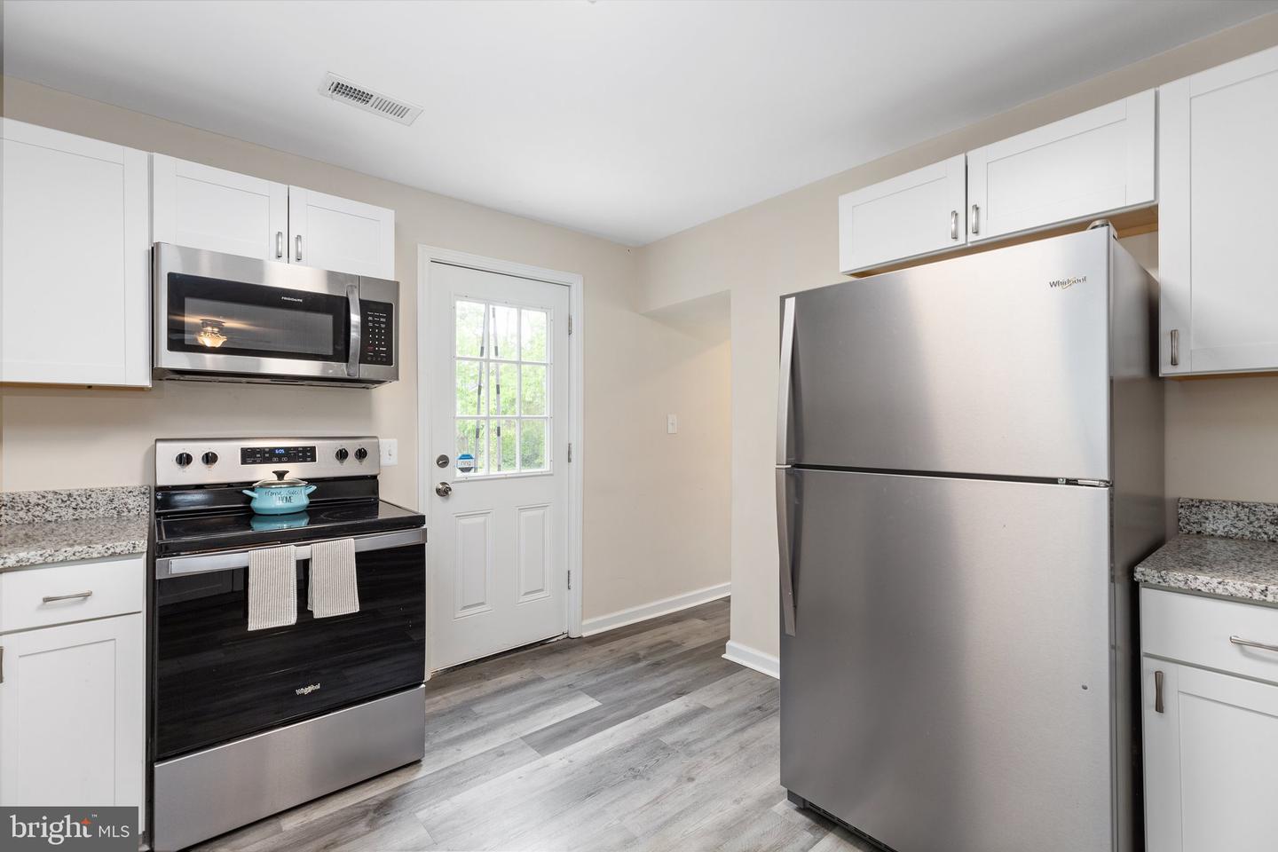 186 Mansfield STREET