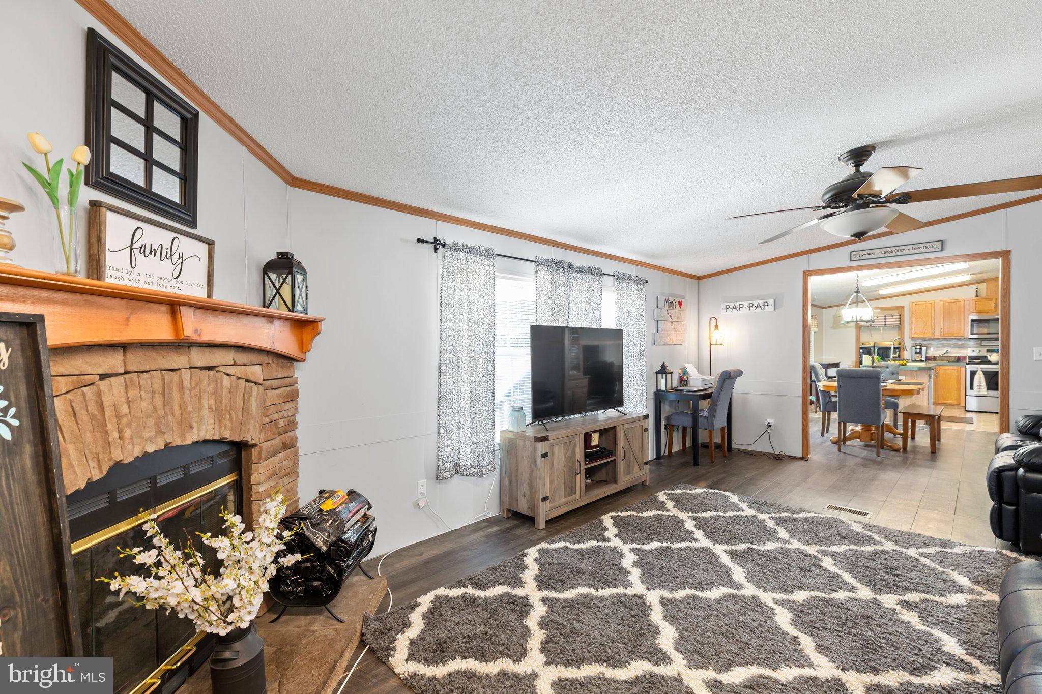 4116 Jasper LANE