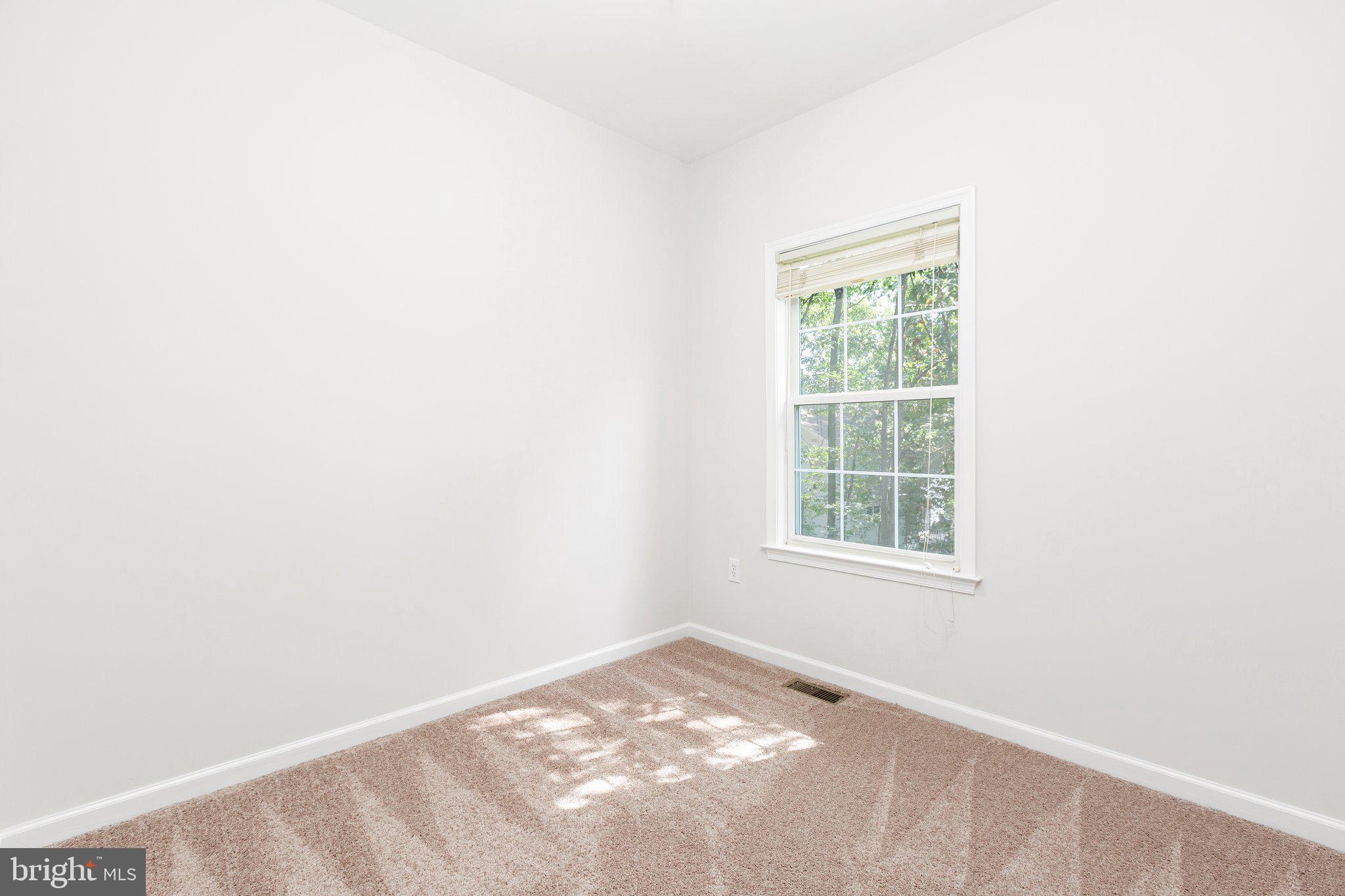 10602 Watford Lane