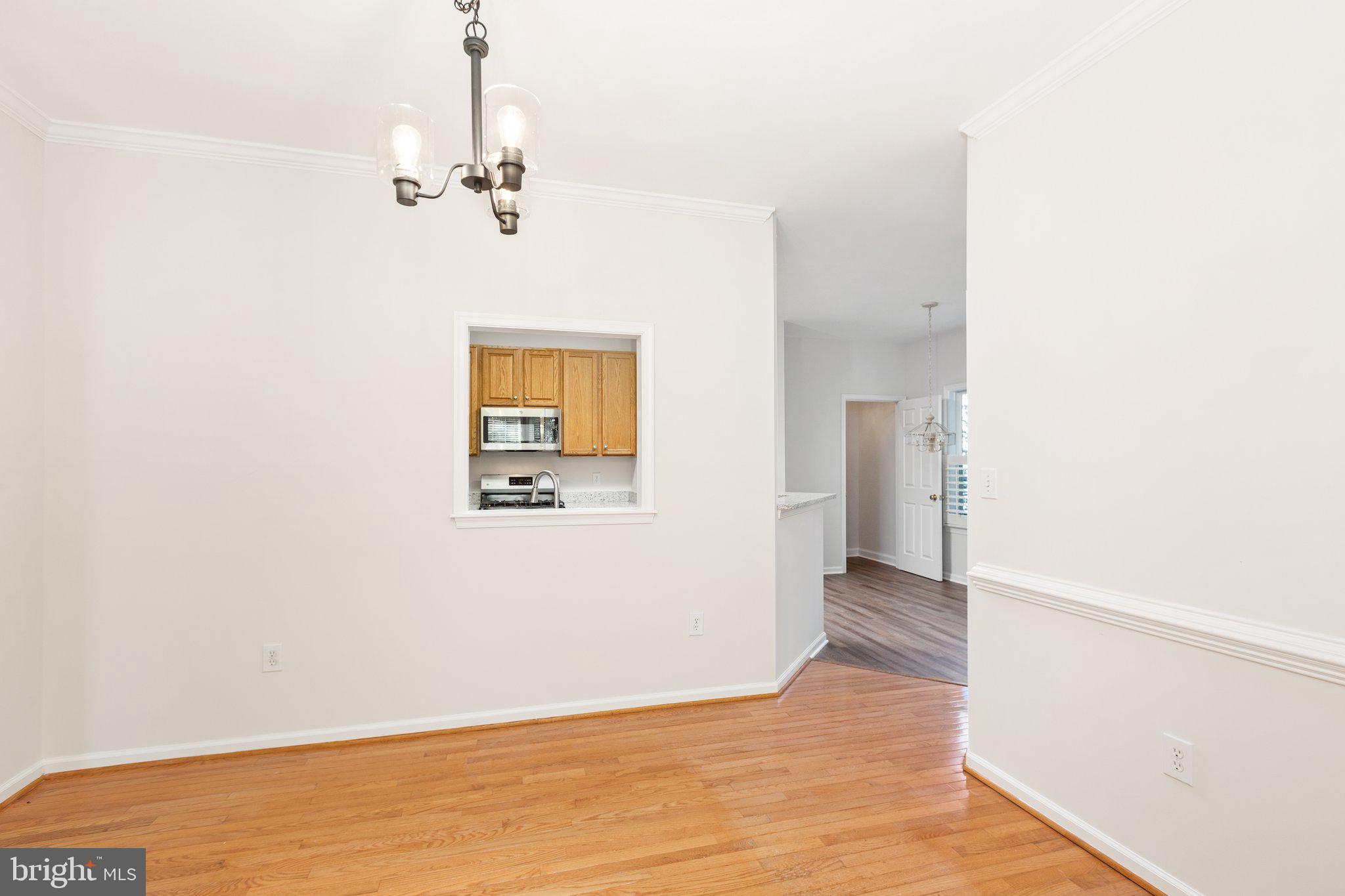 10602 Watford Lane