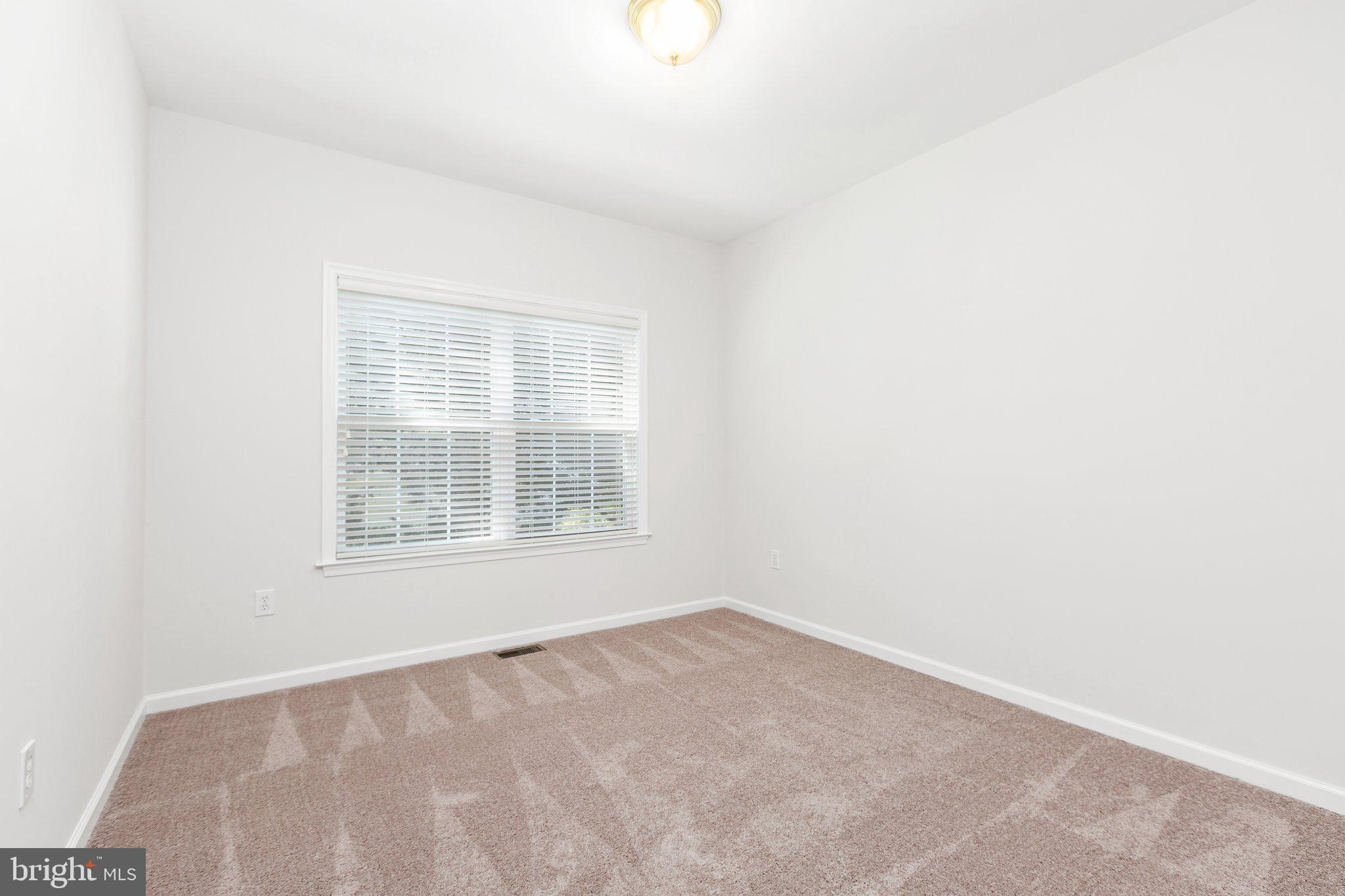 10602 Watford Lane