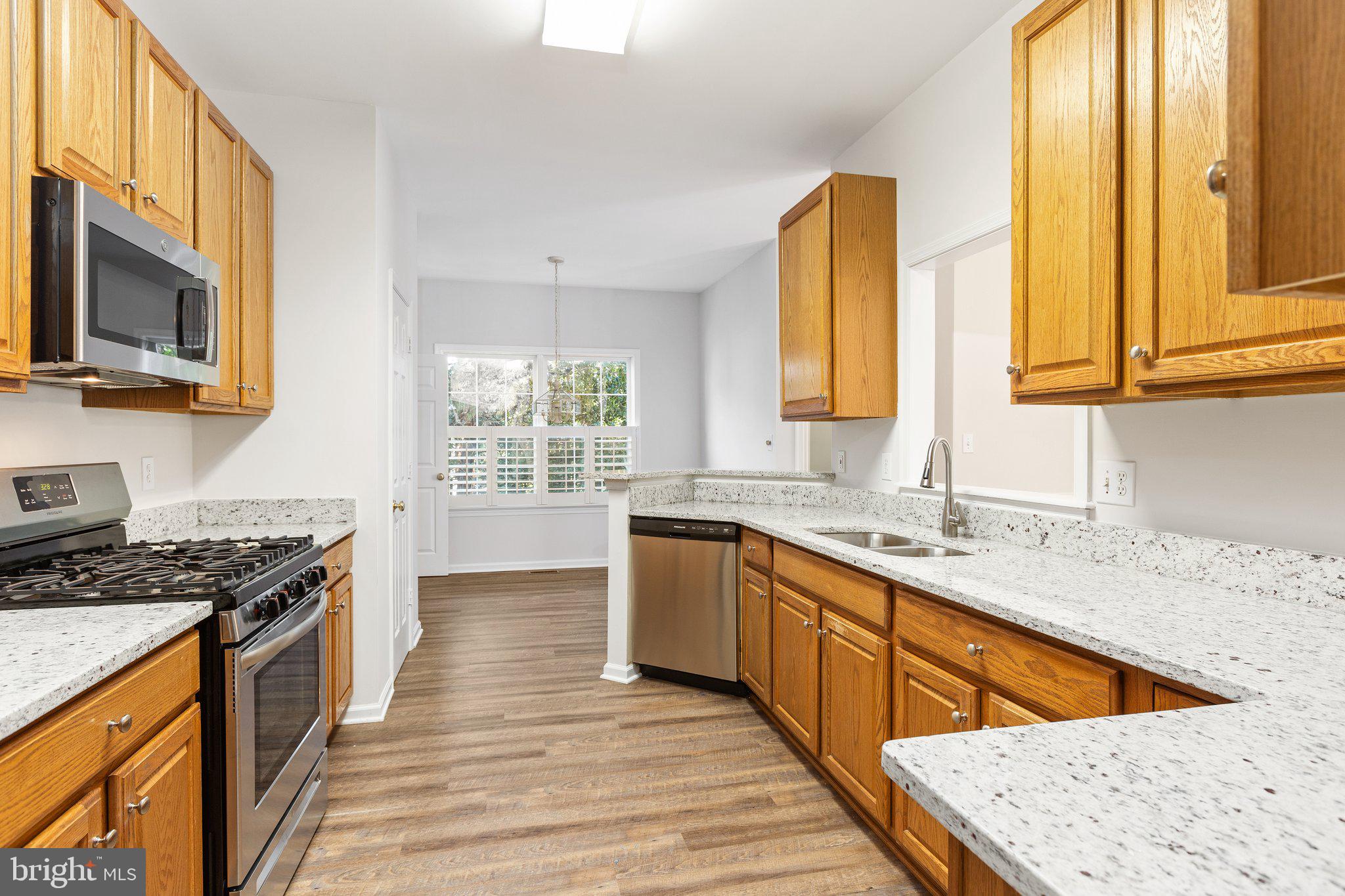 10602 Watford Lane