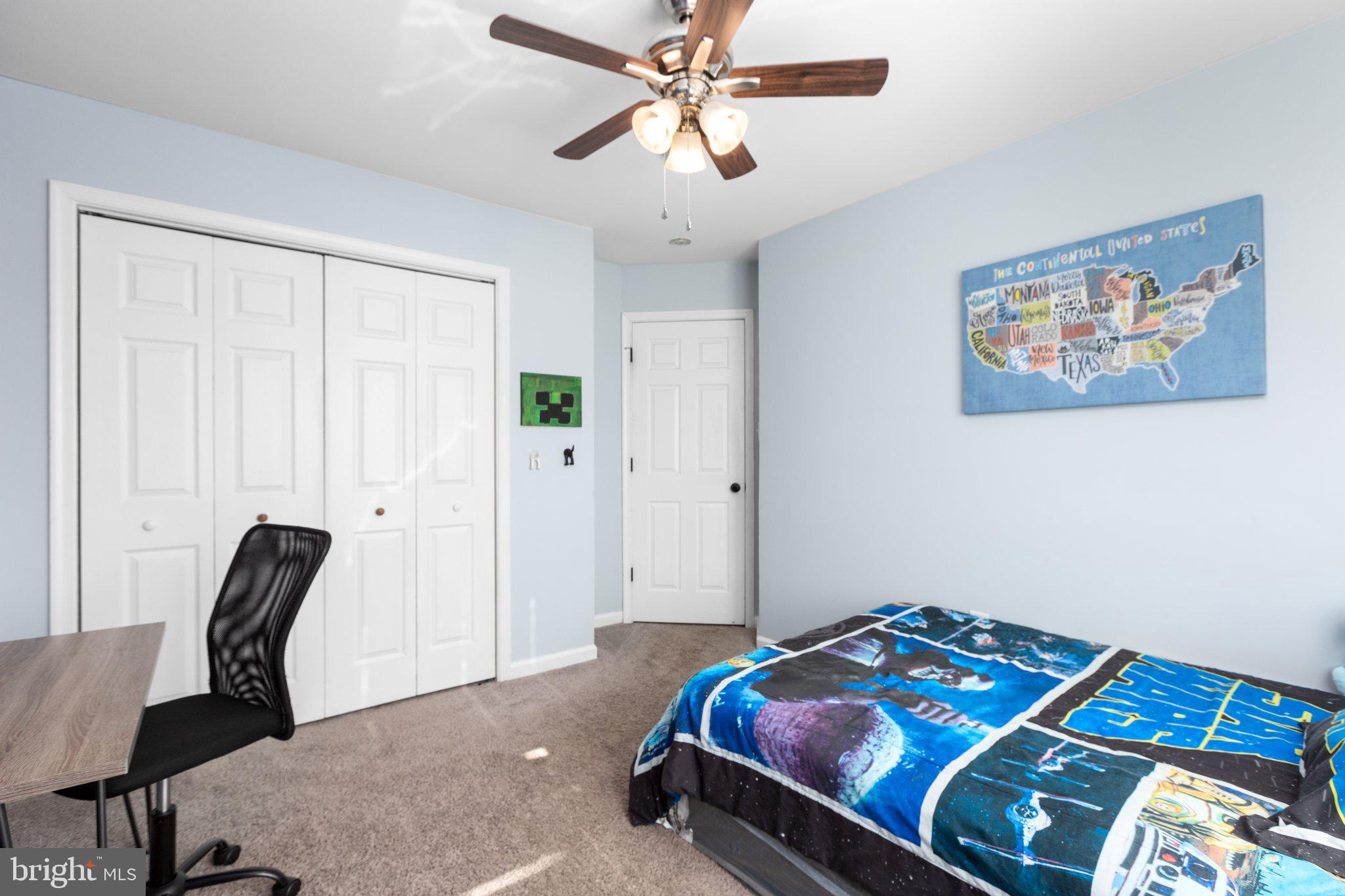 8719 Jenny LANE