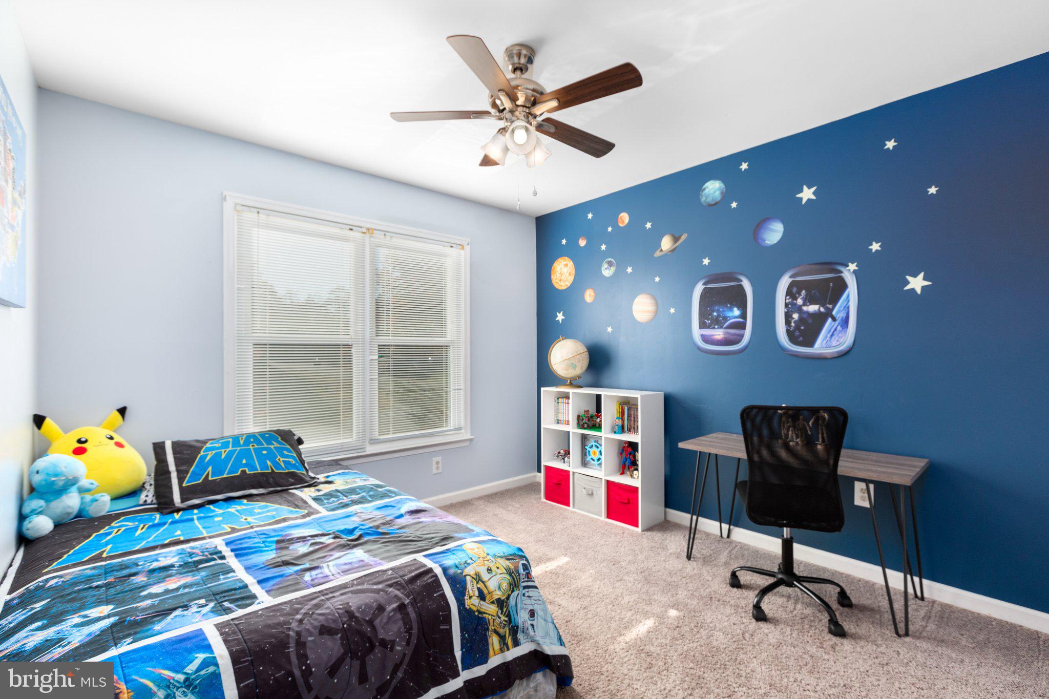 8719 Jenny LANE