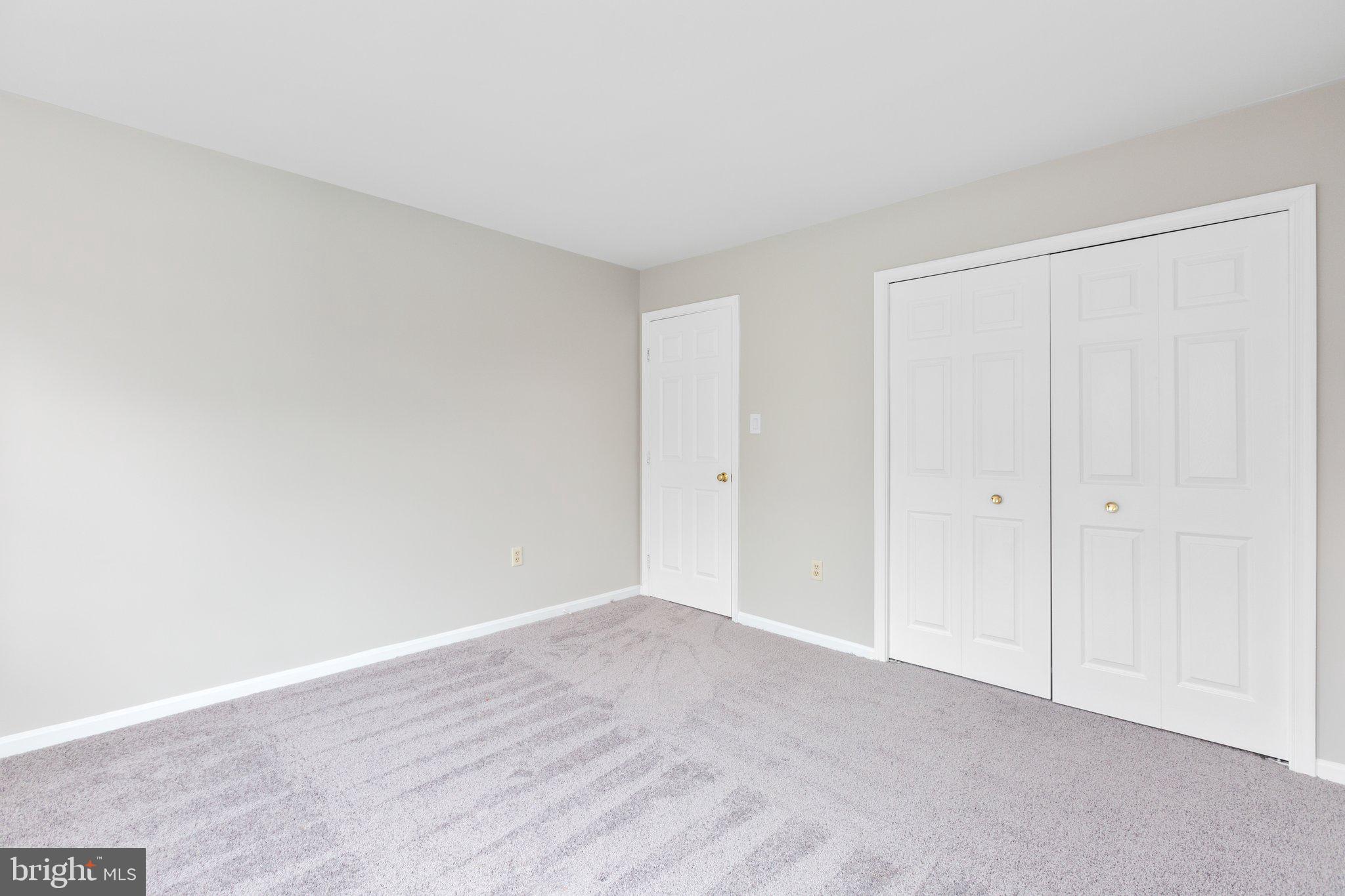 5932 Cambridge DRIVE