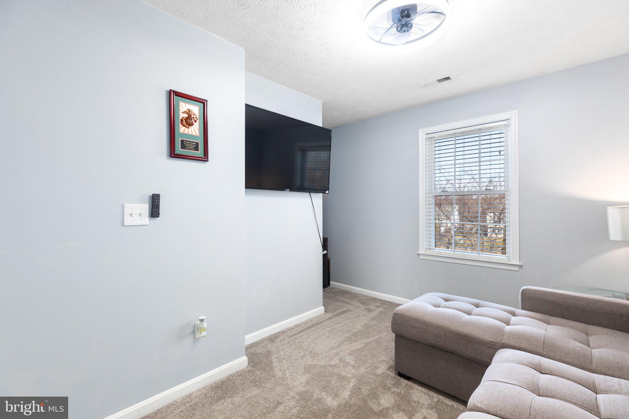 6002 Sunny Meadows DRIVE