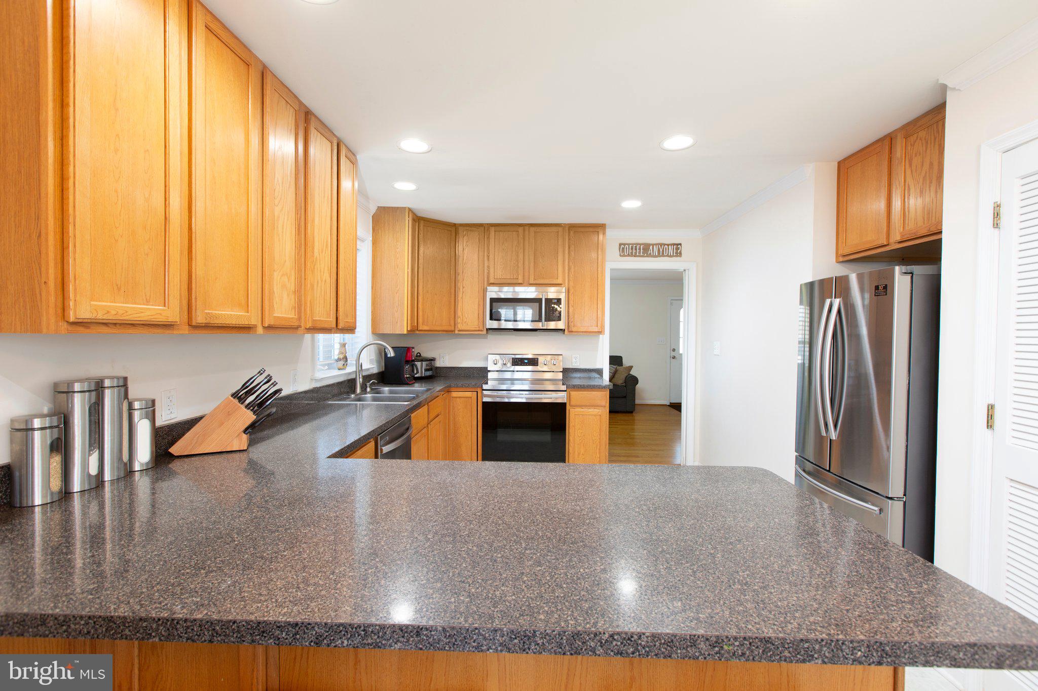 162 Mansfield St